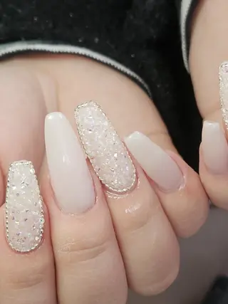 ネイル Y. Reonaのネイルデザイン