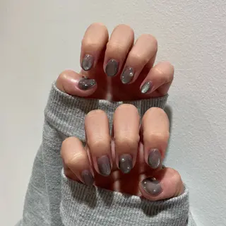 ネイル 友野 遥のネイルデザイン