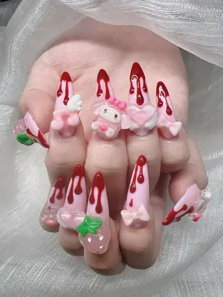 ネイル Lee Nailsのネイルデザイン