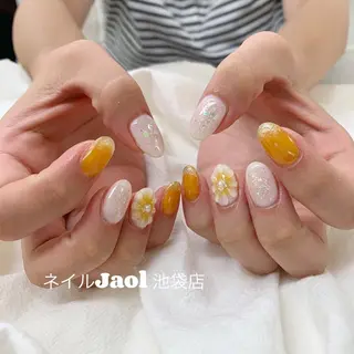 ミディアム nail jaol池袋店所属・ネイルJaol 池袋のネイルデザイン