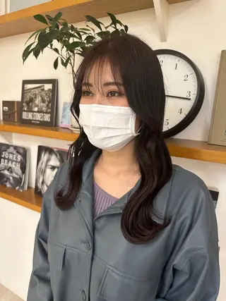 カラー リンダ所属・ベージュ/顔周り カット/スズキのヘアスタイル