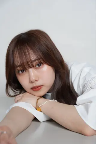 セミロング カラー スワイプするのちょっ と待った艶髪/透明感のヘアスタイル