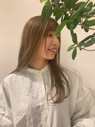 ロング 前田 鈴晏のヘアスタイル