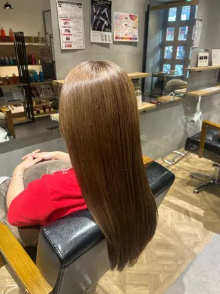 ロング 金澤 七海のヘアスタイル