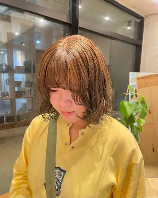 ショート カラー 愛莉/ラベンダー/ ベージュ/ブラウンのヘアスタイル