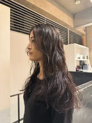 ロング パーマ Luxe所属・Luxe表参道 髪質改善　奈良のヘアスタイル