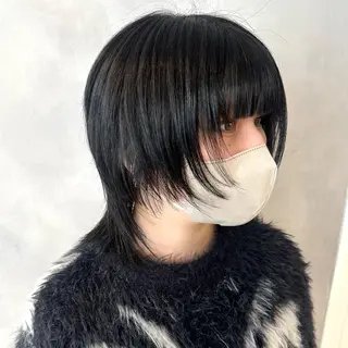 ミディアム カラー デザインカラー/パー マ🦖外岡咲希🦖のヘアスタイル