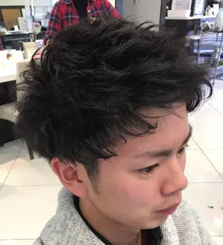 ショート メンズ パーマ ジニアル所属・長島 司のヘアスタイル