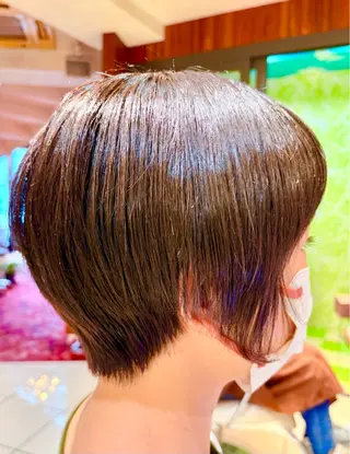 ショート ヨウコ YOKOのヘアスタイル