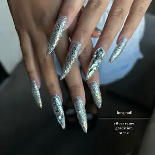 ネイル AYANO / BINELのネイルデザイン