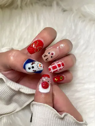 ネイル 楢本 彩耶のネイルデザイン