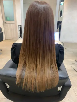 ロング 🌈美髪矯正／髪質 改善カラーDaigoのヘアスタイル