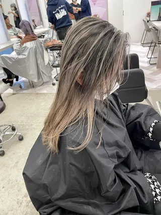 ミディアム カラー ヘアアレンジ 🎗秋山勇 /三宮指名No.1のヘアスタイル