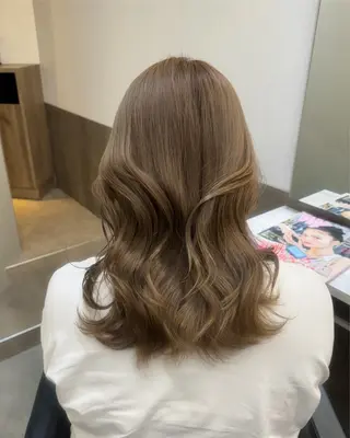 ミディアム カラー 韓国ヘア🇰🇷 YUKINAのヘアスタイル