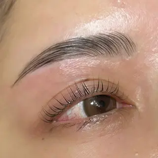 アイブロウ 茉莉華所属・💜茉莉花 RINKA 💜のマツエク・マツパデザイン