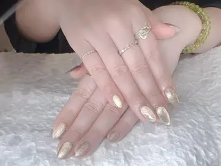 ネイル ミ ハルのネイルデザイン