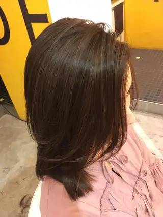 ミディアム カラー Lumderica(ラムデリカ)所属・横浜/元町/石川町 ラムデリカYUKAのヘアスタイル