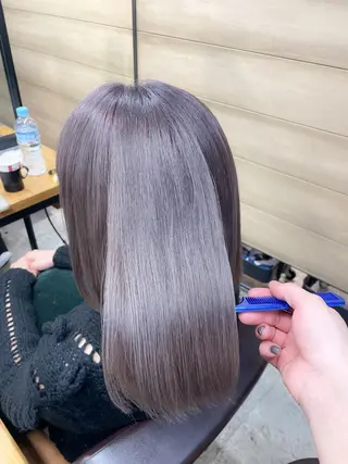セミロング カラー youres hair 髪質改善トリートメント&ヘッドスパ  新宿三丁目店【ユアーズヘア】所属・🦋透明感カラー 👑NODOKA🦋のヘアスタイル