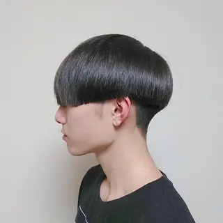 ショート メンズ SALOWIN 札幌大通り店所属・🏆ウルフ/レイヤー 指名No.1山口圭佑のヘアスタイル