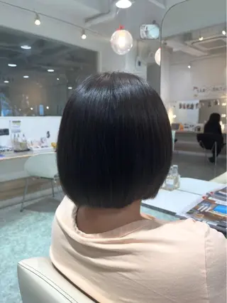 MAISON DE BEAUTE 箕面店所属・銘苅 奈菜美のマツエク・マツパデザイン