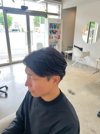 パーマ メンズ build所属・秋山 花音のヘアスタイル