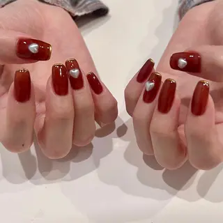 ネイル REHTOF |朝7時Open☀️のネイルデザイン