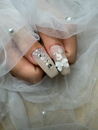 ネイル atelier moi所属・atelier moiのネイルデザイン