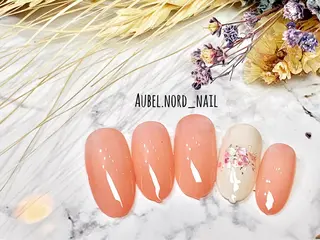 ネイル Aubel.nord_nail所属・Aubel.nord オーベルノールのネイルデザイン