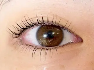 マツエク・マツパ Ravicils【ラヴィシル】所属・宮永あゆ まつげパーマ/美眉のマツエク・マツパデザイン