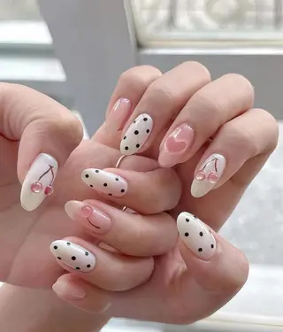 ネイル MIHANA SAKURAのネイルデザイン