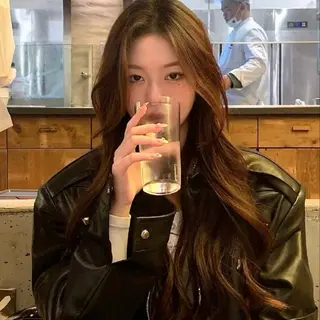 カラー 🤍ベージュ/透明感 韓国ヘア/まりん🤍のヘアスタイル