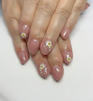 ネイル ネイルサロンNobilityNail所属・風口 麻由子のネイルデザイン
