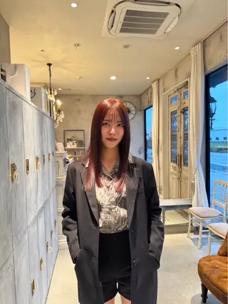 ロング カラー なかやま れいかのヘアスタイル