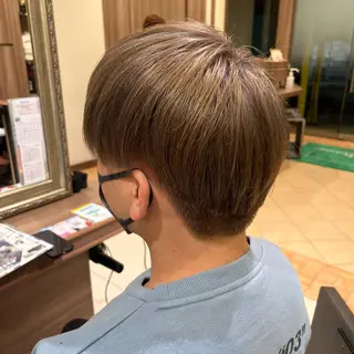 ショート カラー メンズ ナチュラル暖色カラー 🤎 佐藤栞のヘアスタイル