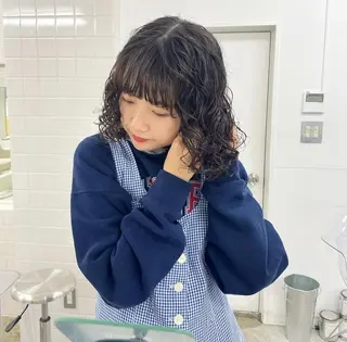 セミロング パーマ 繭所属・こはる／ハードパーマ /癖毛風パーマ🧃のヘアスタイル