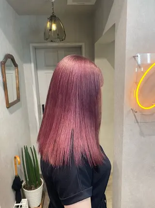 ミディアム カラー ハイトーン💖 ネイル💅まりなのネイルデザイン
