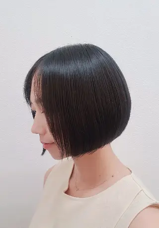 ショート yolo.所属・夜特化型ヘアサロン 𓃱yolo.タナベのヘアスタイル