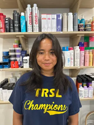 セミロング Aust hair Stella新宿所属・Yuki☺︎パーマ レイヤーカットウルフのヘアスタイル