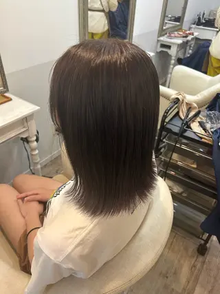ミディアム カラー roussy.所属・roussy. renkaのヘアスタイル