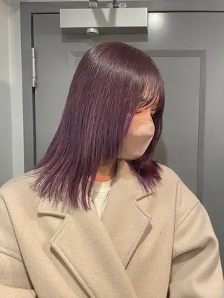 カラー ミルクティーベージュ ブリーチ🖤サヤカのヘアスタイル