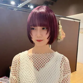 ショート marino/ カラー/顔周りカットのヘアスタイル