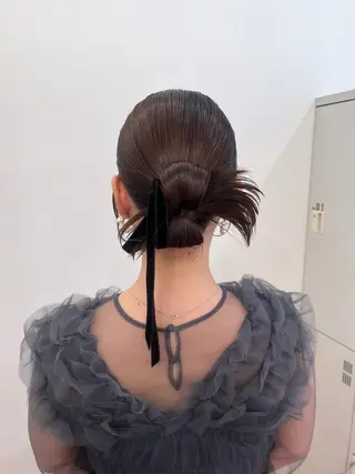 ミディアム ヘアアレンジ FENICE on the beach所属・タニ ヒナタのヘアスタイル