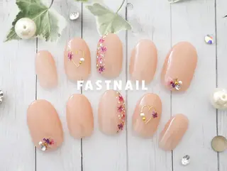 ネイル ファストネイル グランエミオ所沢店のネイルデザイン