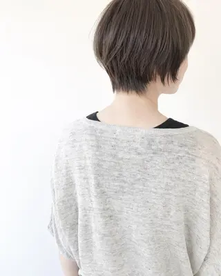 ショート カラー 古山 勇太のヘアスタイル