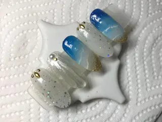 ミディアム ネイル M. KOTOMIのネイルデザイン