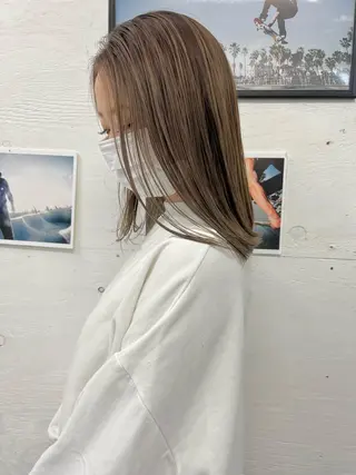 カラー ダメージレスブリーチ /艶髪/横須賀智也のヘアスタイル