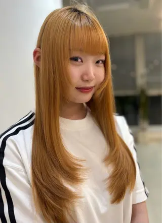 ロング 似合わせカット・透明 感カラー👑縮毛矯正のヘアスタイル
