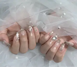 ネイル LAVISH nanamiのネイルデザイン