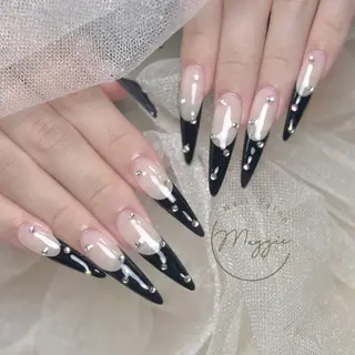 ネイル Maggie Nail🦩のネイルデザイン