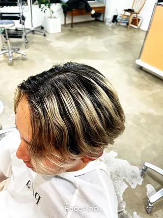 ショート カラー pole/apartment所属・永谷 竜磨のヘアスタイル